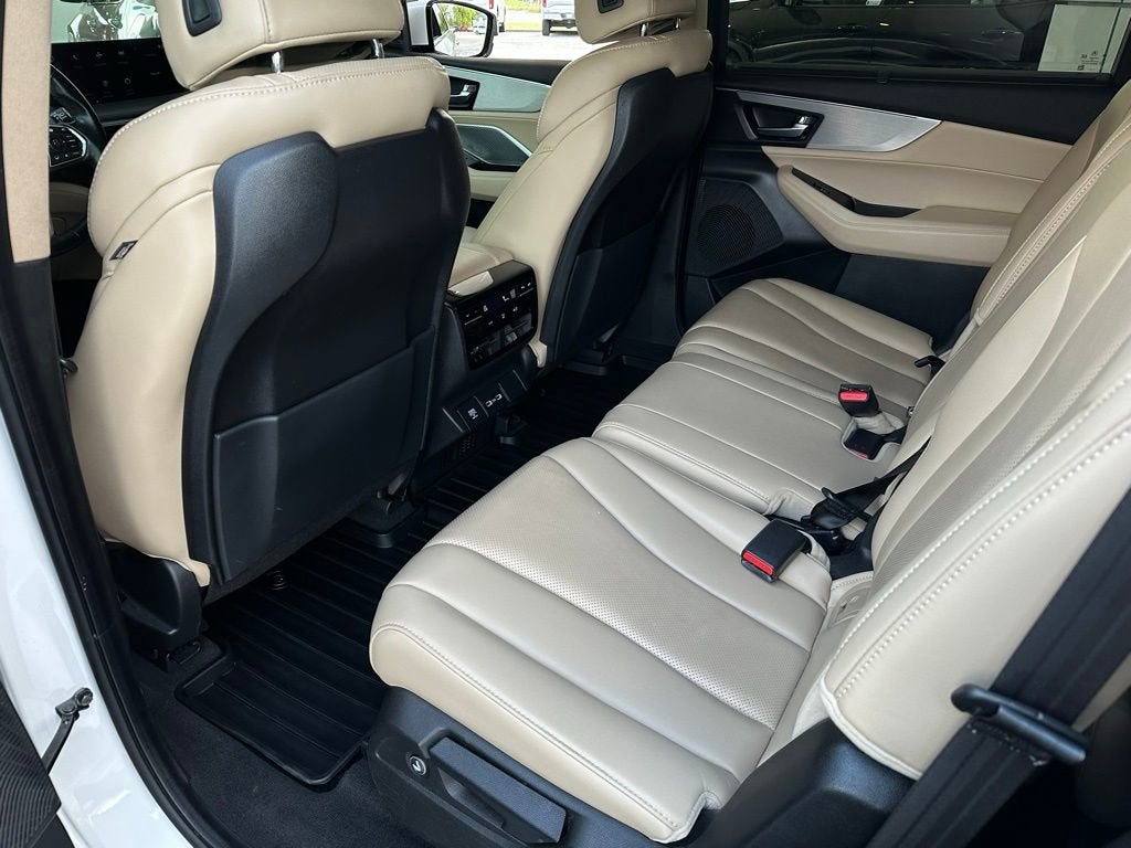 2022 Acura MDX w/Technology Package