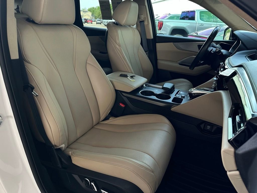 2022 Acura MDX w/Technology Package