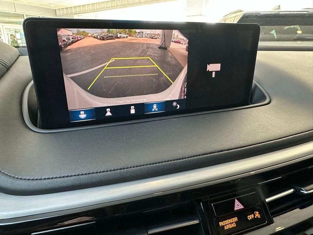 2022 Acura MDX w/Technology Package