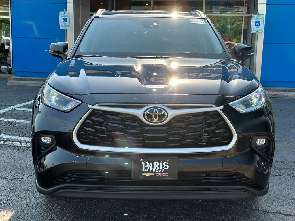 2025 Toyota Highlander LE