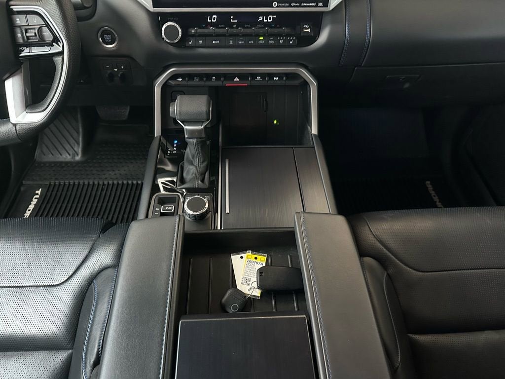 2022 Toyota Tundra 4WD Platinum