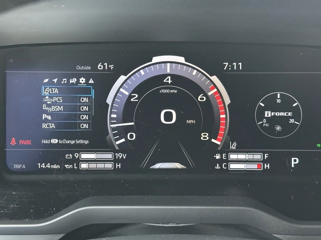 2022 Toyota Tundra 4WD Platinum