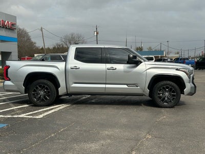 2022 Toyota Tundra 4WD Platinum