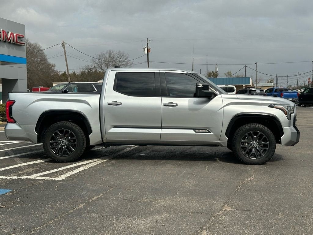 2022 Toyota Tundra 4WD Platinum