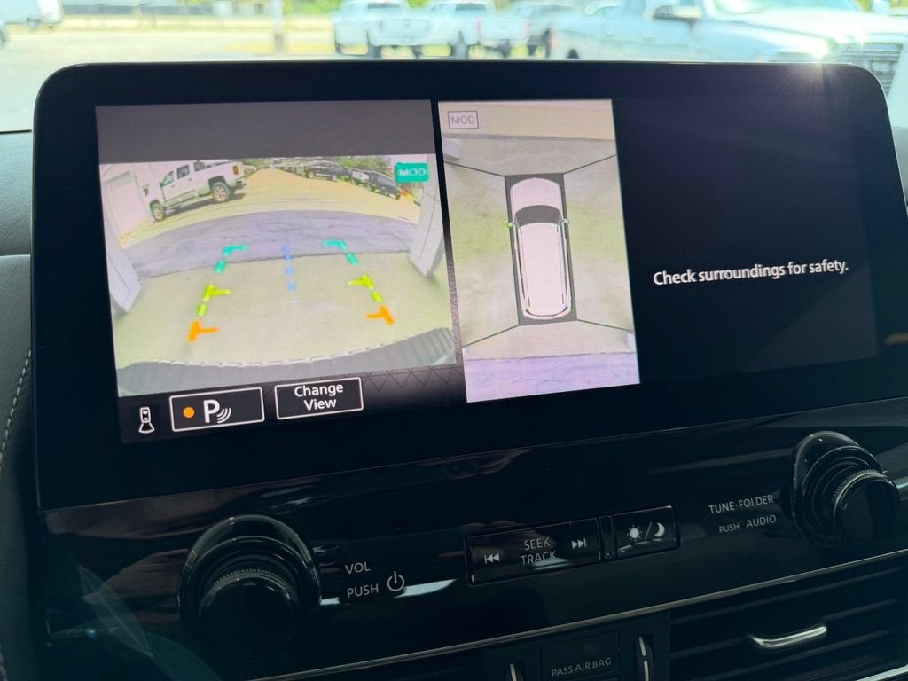 2024 Nissan Armada SL