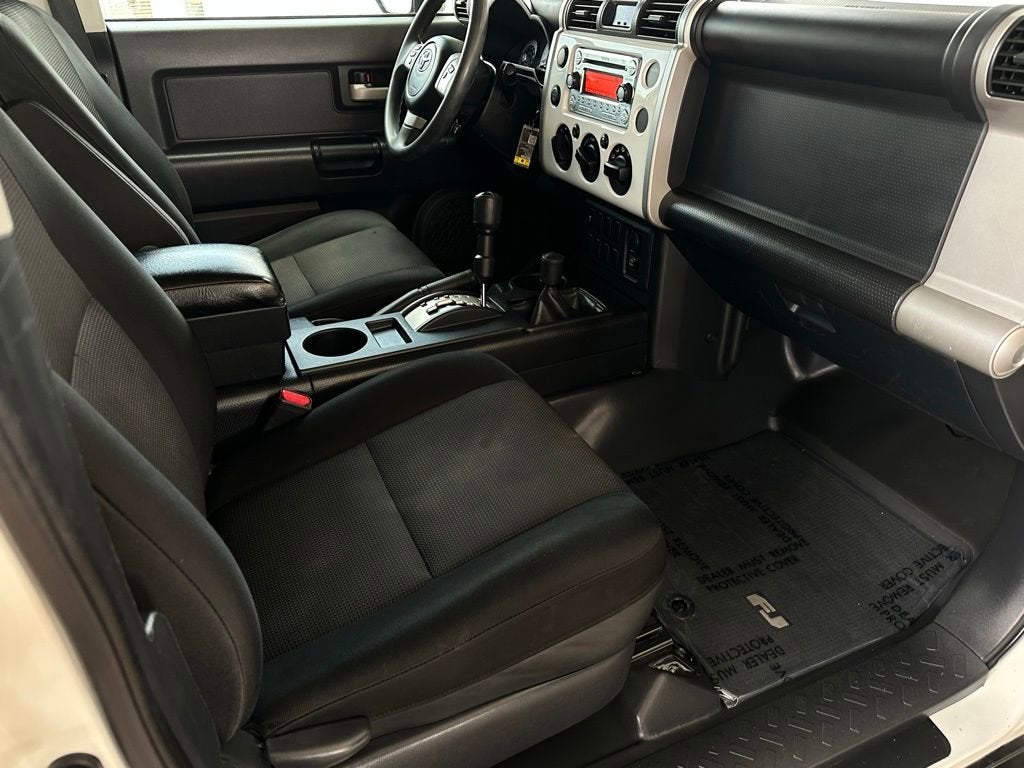 2014 Toyota FJ Cruiser Base
