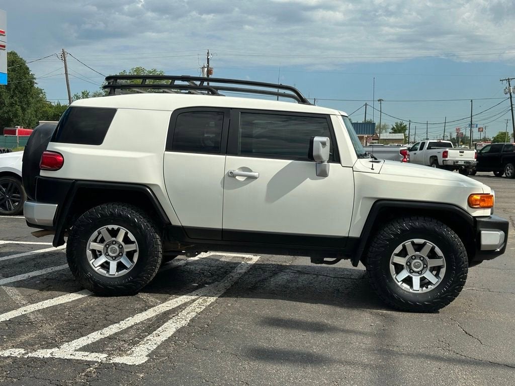 2014 Toyota FJ Cruiser Base