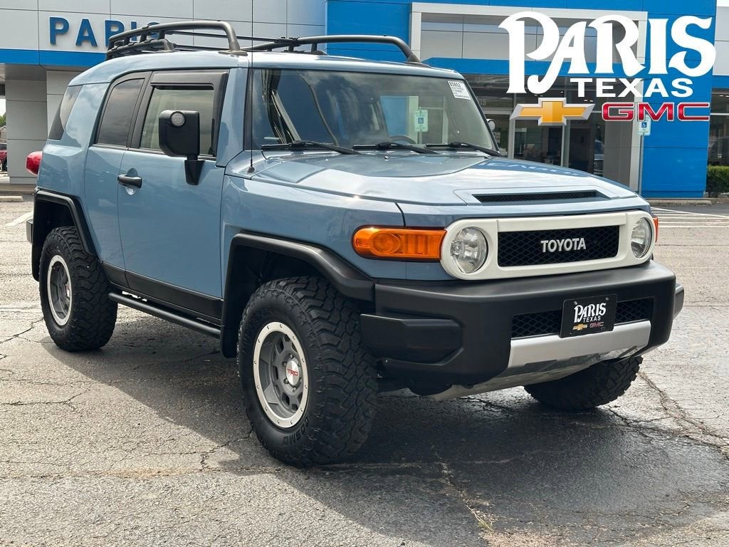 2014 Toyota FJ Cruiser Base
