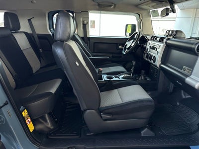 2014 Toyota FJ Cruiser Base