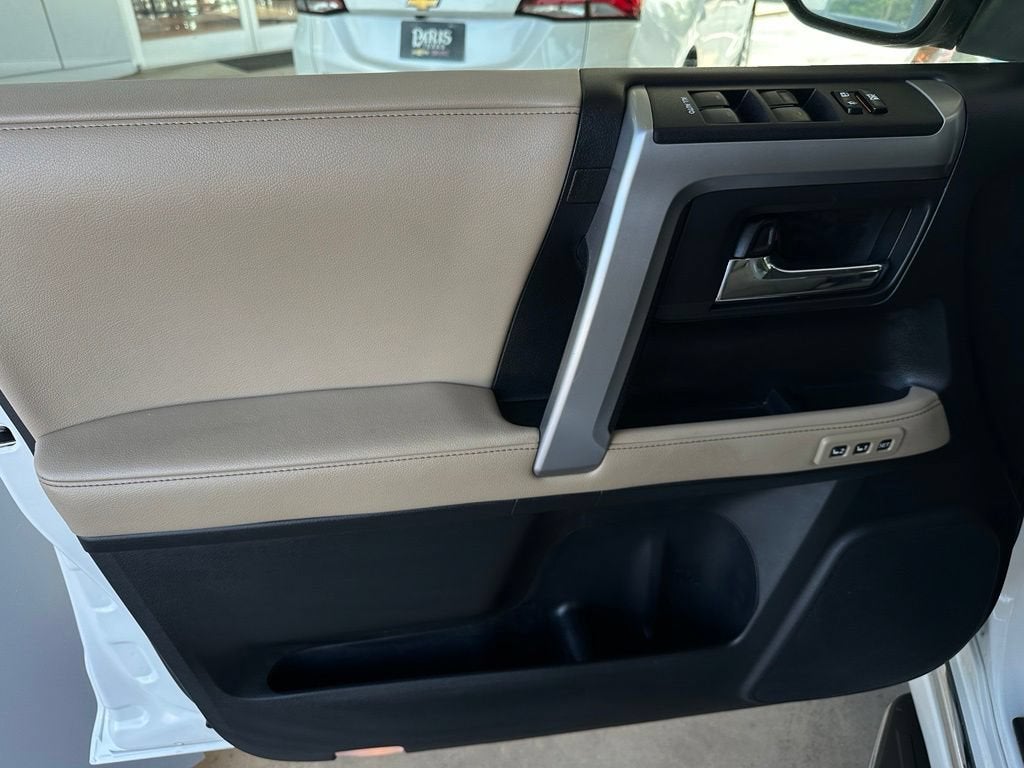 2017 Toyota 4Runner SR5