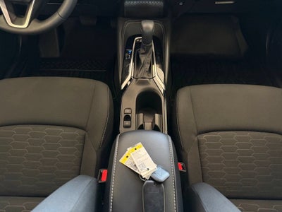 2025 Toyota Corolla Hatchback SE