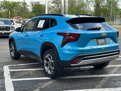 2025 Chevrolet Trax LT