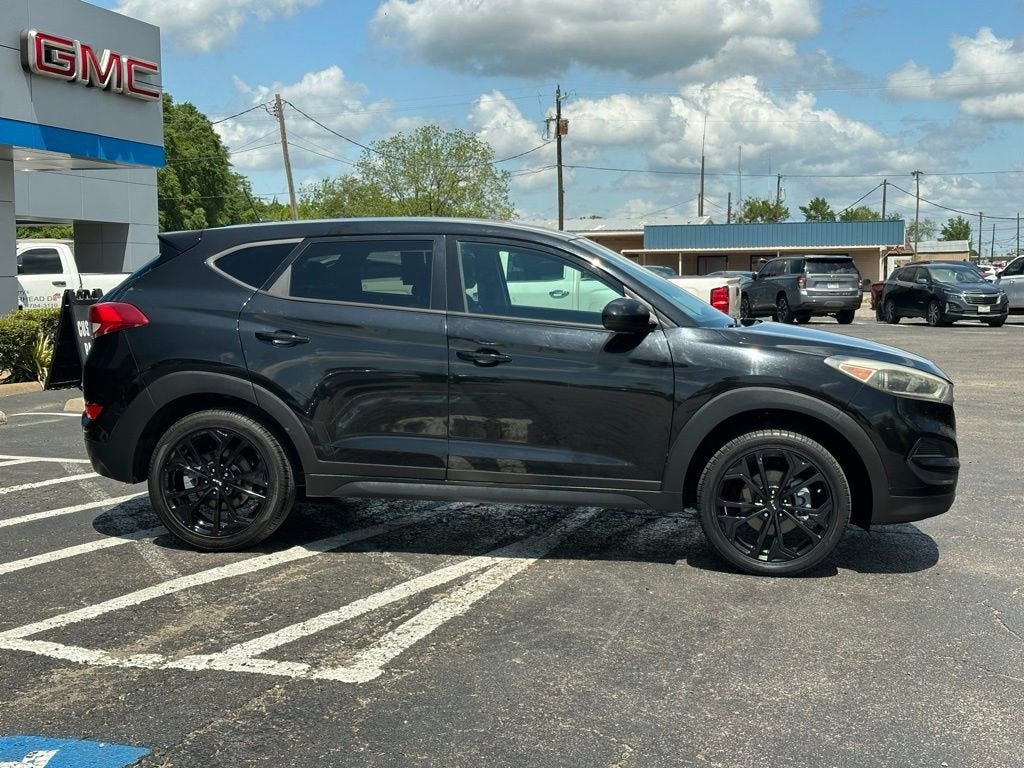 2016 Hyundai Tucson SE
