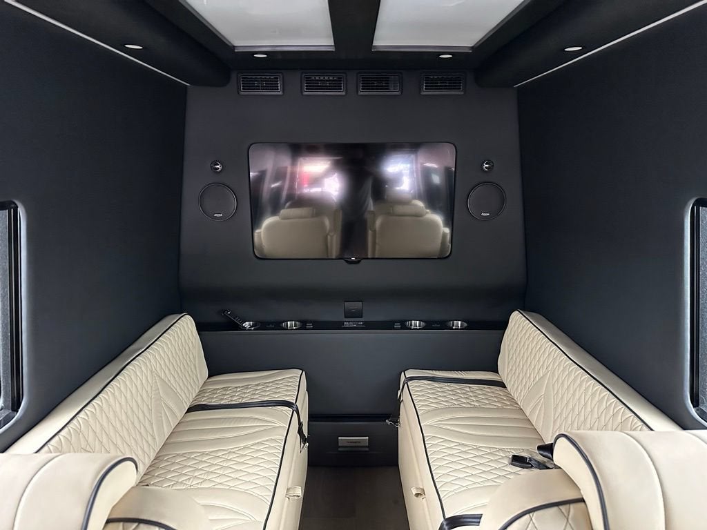 2023 Mercedes-Benz Sprinter Cargo Van Base