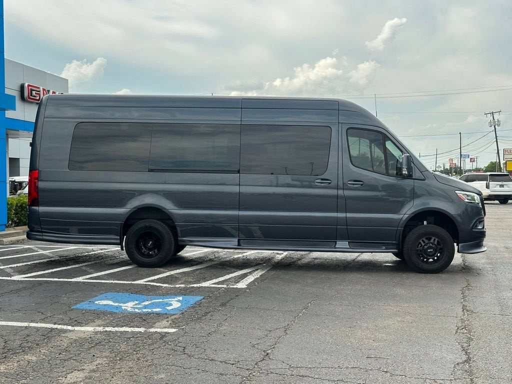 2023 Mercedes-Benz Sprinter Cargo Van Base